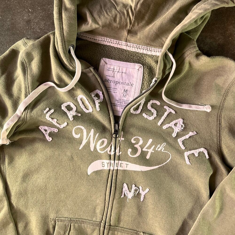 Y2K Aeropostale embossed green/white west 34th street NY women’s hoodie size M